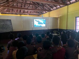 19361 amups irimbiliyam Hitec class.jpg