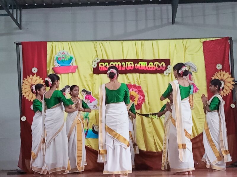 പ്രമാണം:21001 thiruvathira .jpg