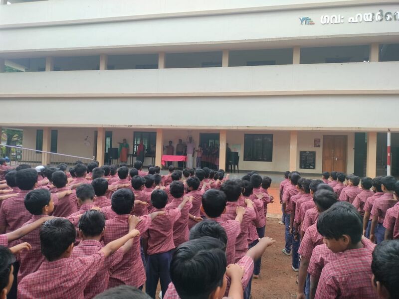 പ്രമാണം:24037high tech school.jpg