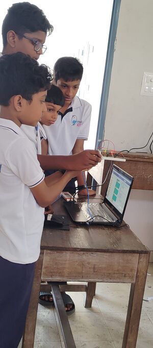 32501 Robotic Training.jpg