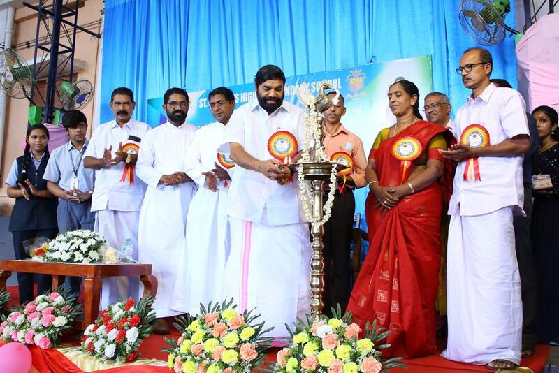 പ്രമാണം:33056 merit2022 5.jpeg