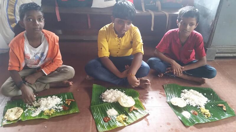 പ്രമാണം:35231 onam19 21.jpg