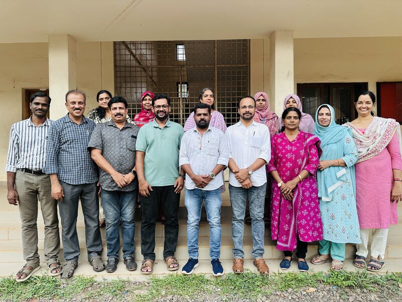 പ്രമാണം:Drcmlp tb 109.jpg