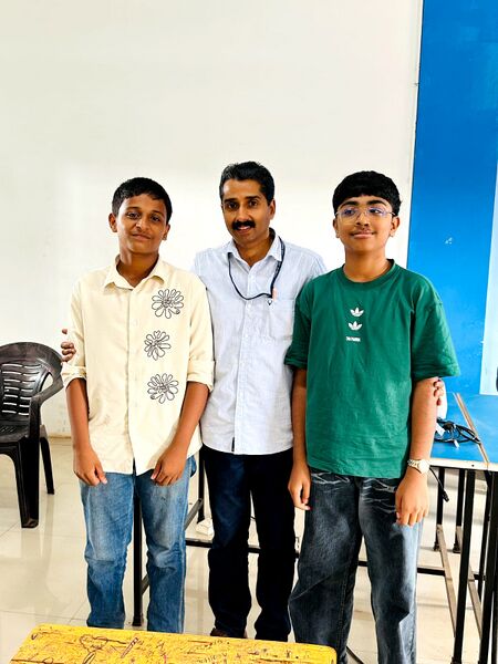 പ്രമാണം:IT Quiz.jpeg