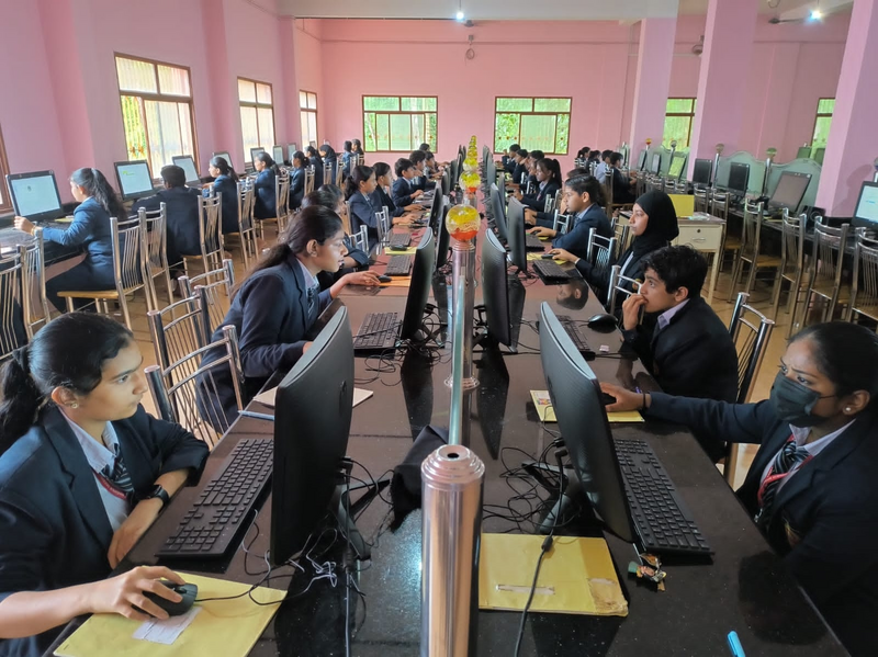 പ്രമാണം:Image lk J24.png