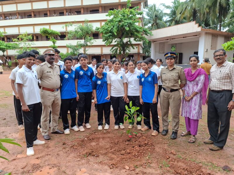 പ്രമാണം:11047 Environmental day 2.JPG.jpg