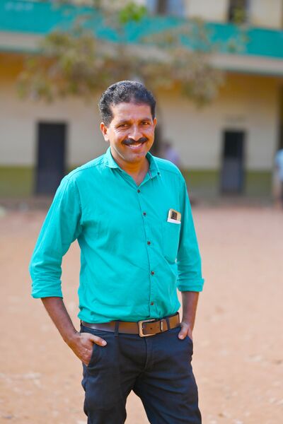 പ്രമാണം:18007-Abdul Azeese HM.jpg