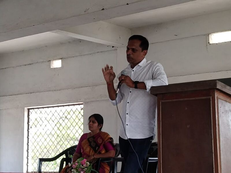 പ്രമാണം:21060-FIRST AID3.jpg