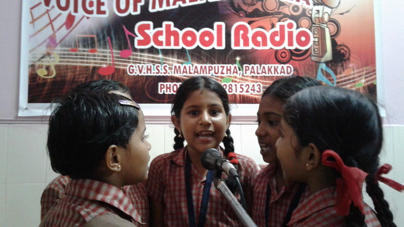 പ്രമാണം:21068Radio9.jpg