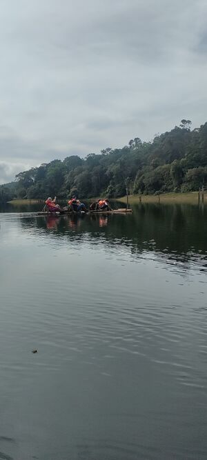 30068 ente gramam bamboo rafting.jpg