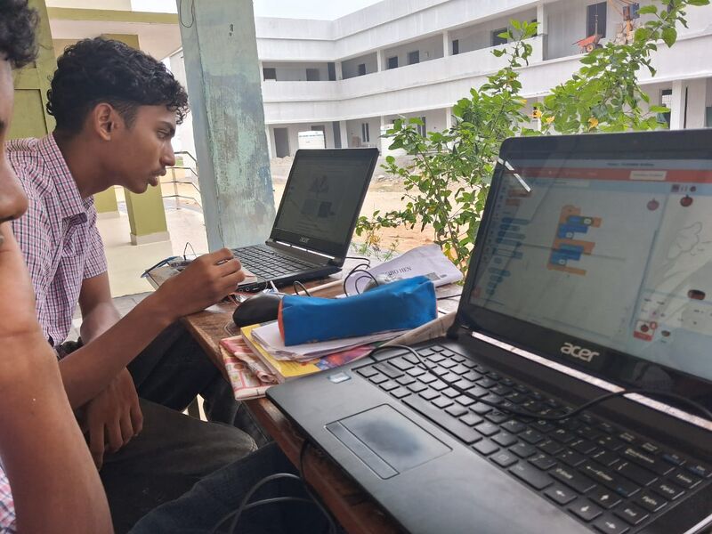 പ്രമാണം:41112 klm lk.jpg