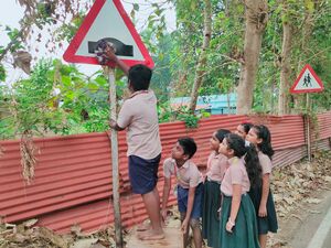 41409 traffic board cleaning1.jpg