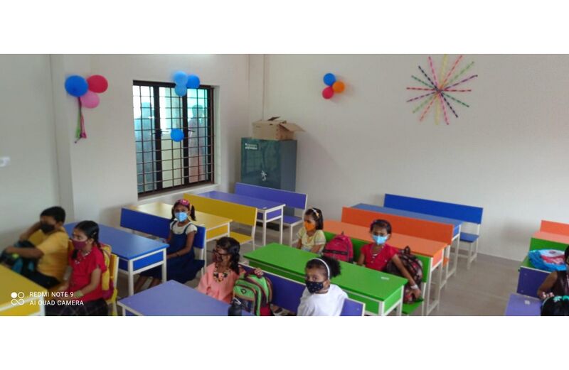 പ്രമാണം:BS21 KNR 14035 3.jpg