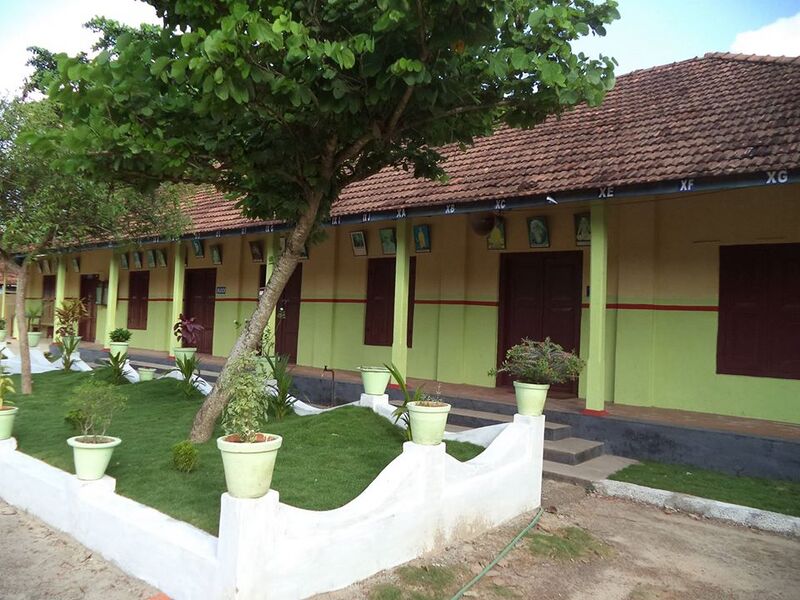 പ്രമാണം:Kpyschool 3.jpg