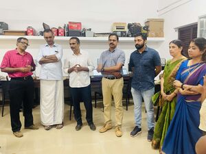 11047 Little Kites Uniform Distribution 1.jpg