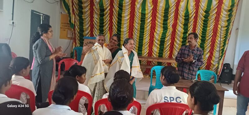പ്രമാണം:12017 eldersday24 1.jpeg