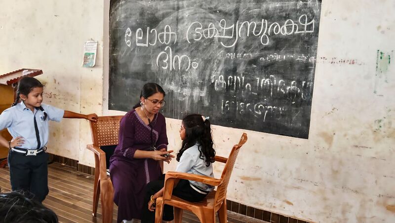 പ്രമാണം:12235-foodsafety.jpg