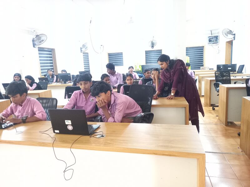 പ്രമാണം:19074 camp21.jpg