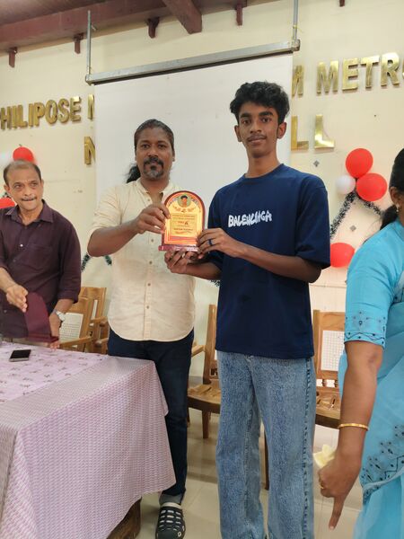 പ്രമാണം:38039 st.thomas hss kzy 13.jpg