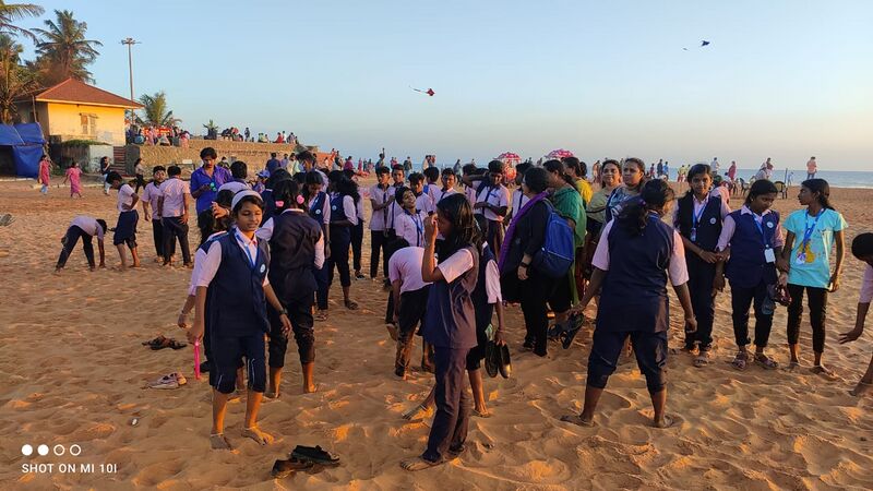 പ്രമാണം:39055 tour2 (5).jpeg