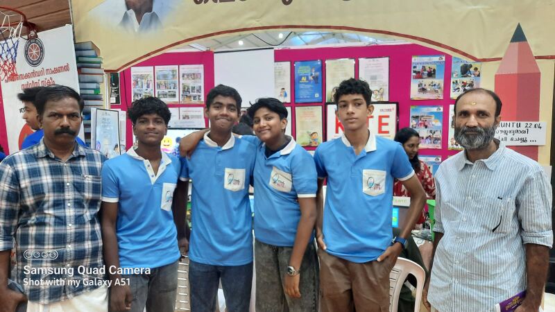 പ്രമാണം:41031-Ente keralam1.jpeg