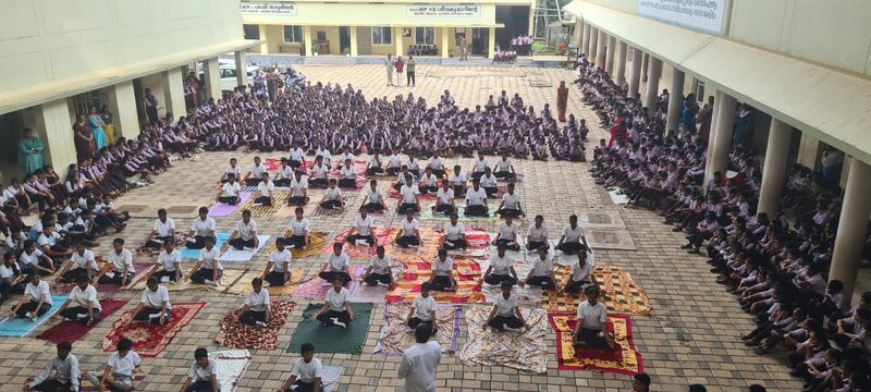 പ്രമാണം:44029 2360.jpg