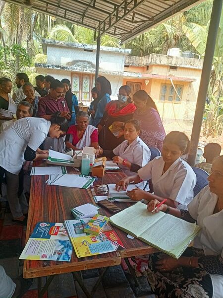 പ്രമാണം:12039 ss camp2.jpg