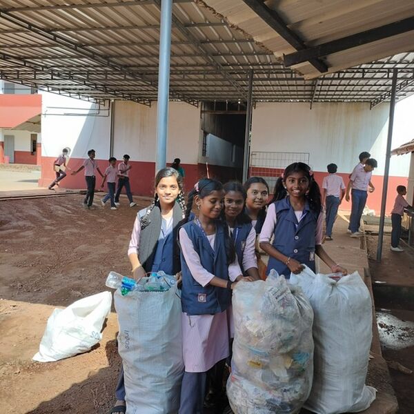 പ്രമാണം:13013 Maalinya mukta campaign2.jpg