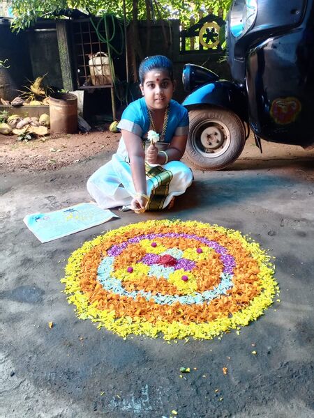 പ്രമാണം:18402 onam 2021-22 29.jpg