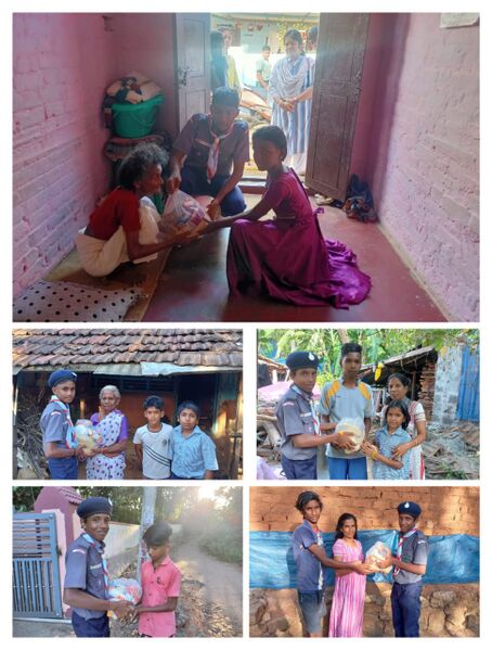 പ്രമാണം:21060-scout kit2.jpg