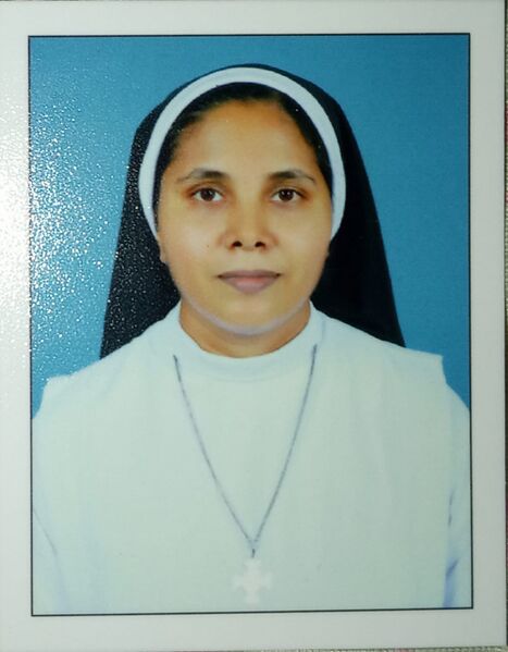 പ്രമാണം:25041 teachers13.jpg