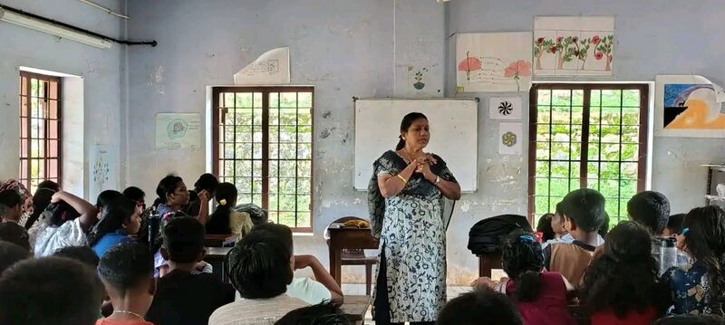 പ്രമാണം:36013 H&PT1.jpg