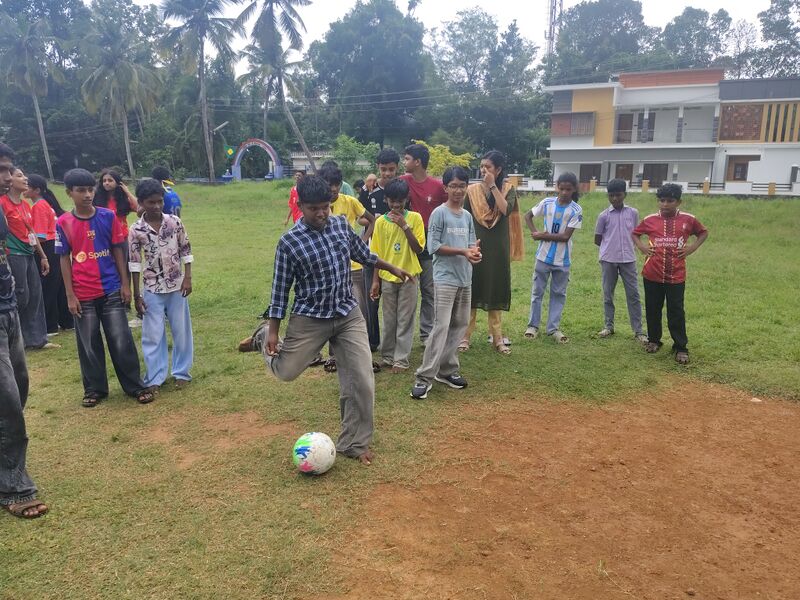 പ്രമാണം:38097-PTA-GOAL2026-Best kick-3.jpg