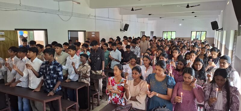 പ്രമാണം:47026 HSS- 8+1 OPENING DAY.jpg