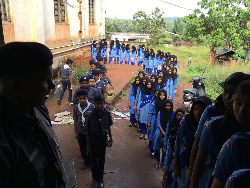 പ്രമാണം:PLT Lunch.jpg