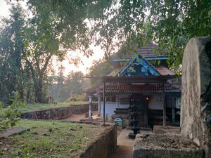 24001 Edathara kovil.jpg