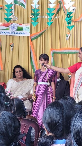 പ്രമാണം:26036 independence day 3.jpg