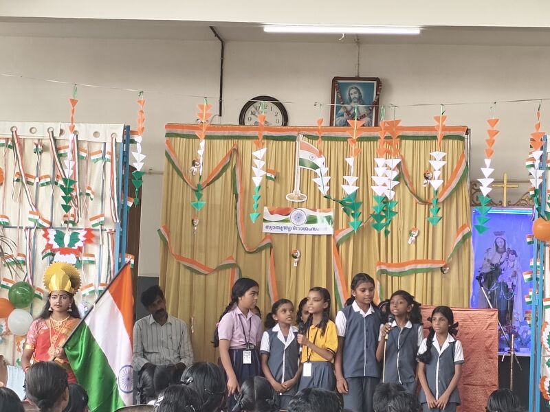 പ്രമാണം:26036 independence day 5.jpg