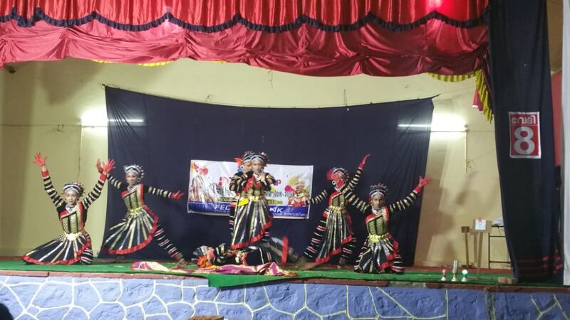 പ്രമാണം:34046 dance.jpg