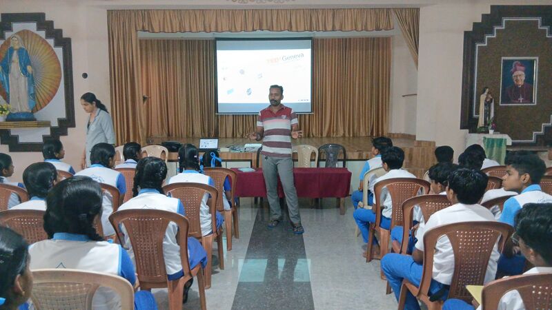 പ്രമാണം:35052 FFexpertclass 2526 3.jpg