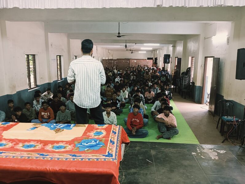 പ്രമാണം:36021 MOTN1.jpeg