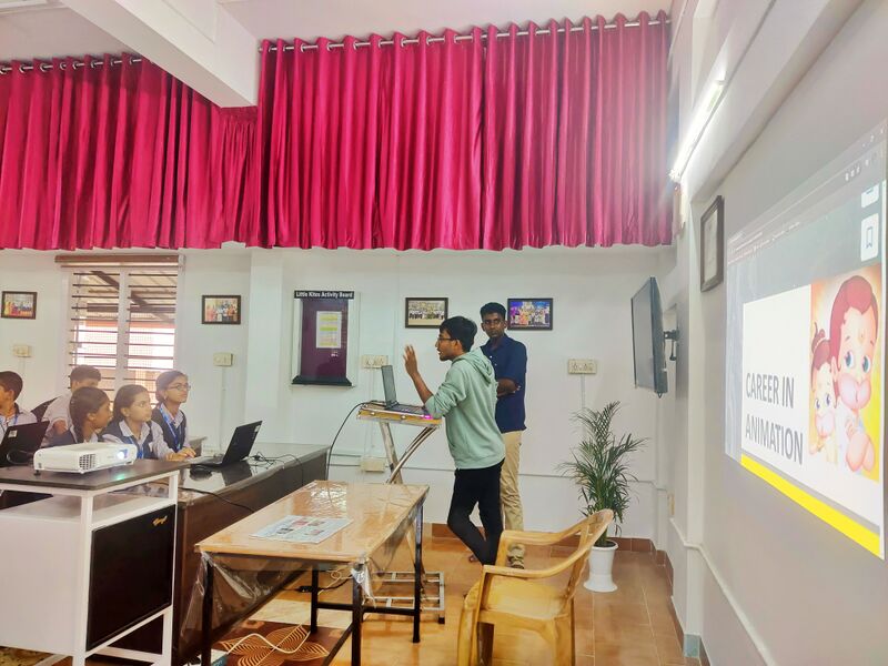 പ്രമാണം:37001-Lk-Animation Class-3.jpeg