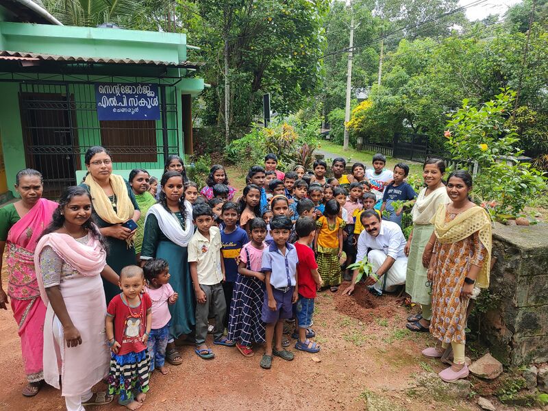 പ്രമാണം:37539-Paristhithi dhinacharanam.jpg