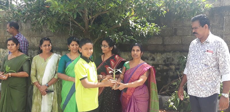 പ്രമാണം:44070 2025 7.jpg