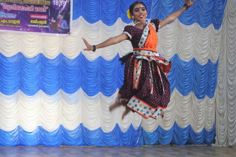 പ്രമാണം:Kalolsavam 2025.jpg