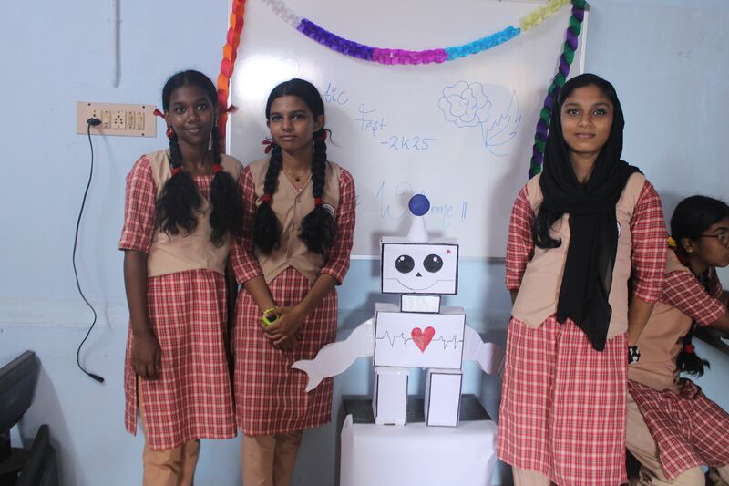 പ്രമാണം:RF25 TVM 43068 4.jpg