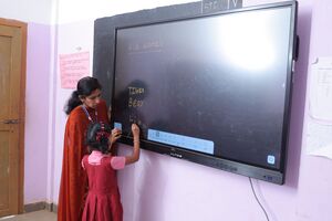 15036 hitech smart board.jpg