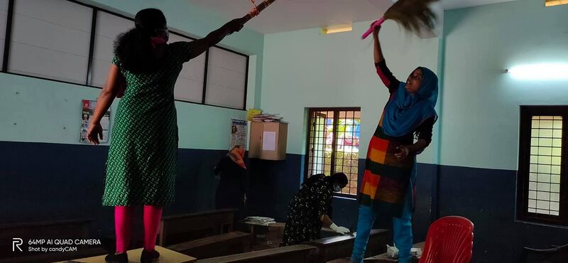 പ്രമാണം:17438 - Dry day5.jpg