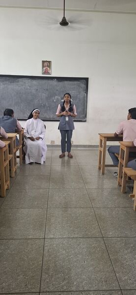 പ്രമാണം:28027 awareness class 7.jpg