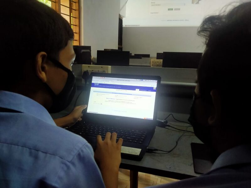 പ്രമാണം:33056 single aug14.jpeg